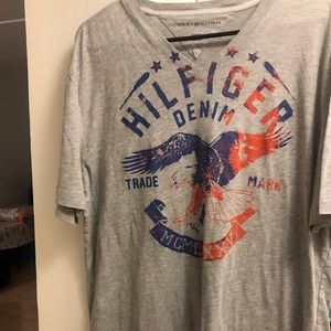 Tommy Hilfiger v neck T shirt size XL $10